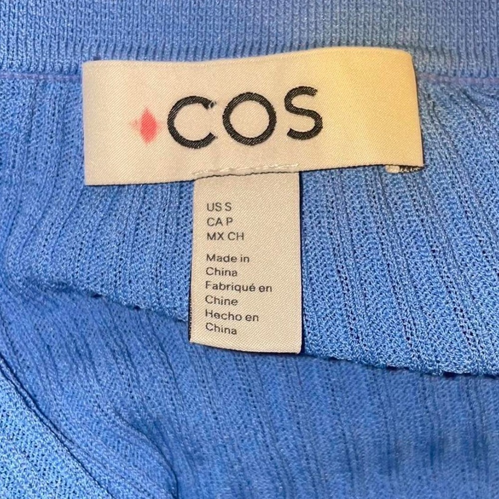 COS Slim Fitted Ribbed Blue Collared Button Down Cardigan - Picture 5 of 6
